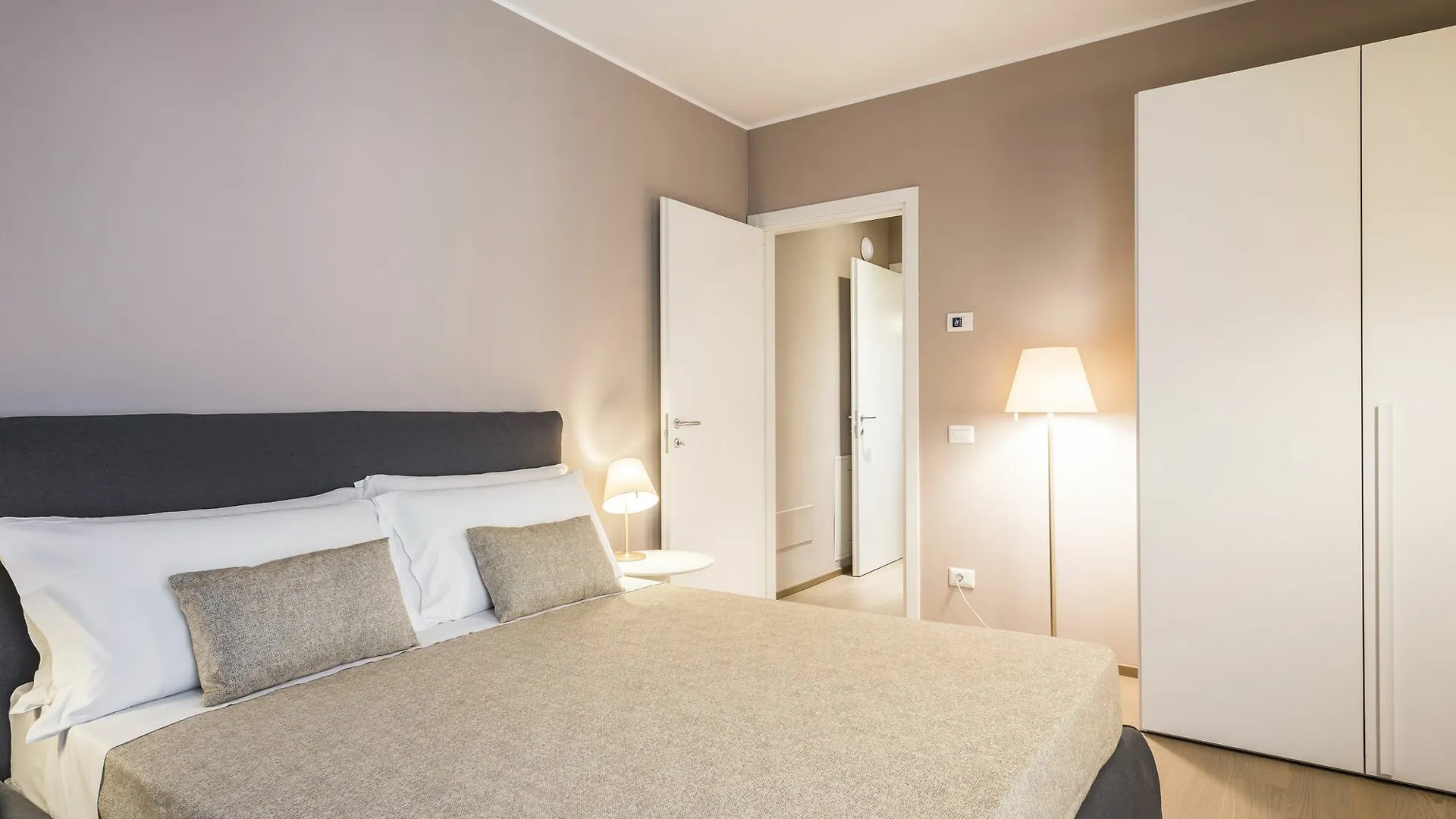 Myplace Corso Como 11 Apartments Milan