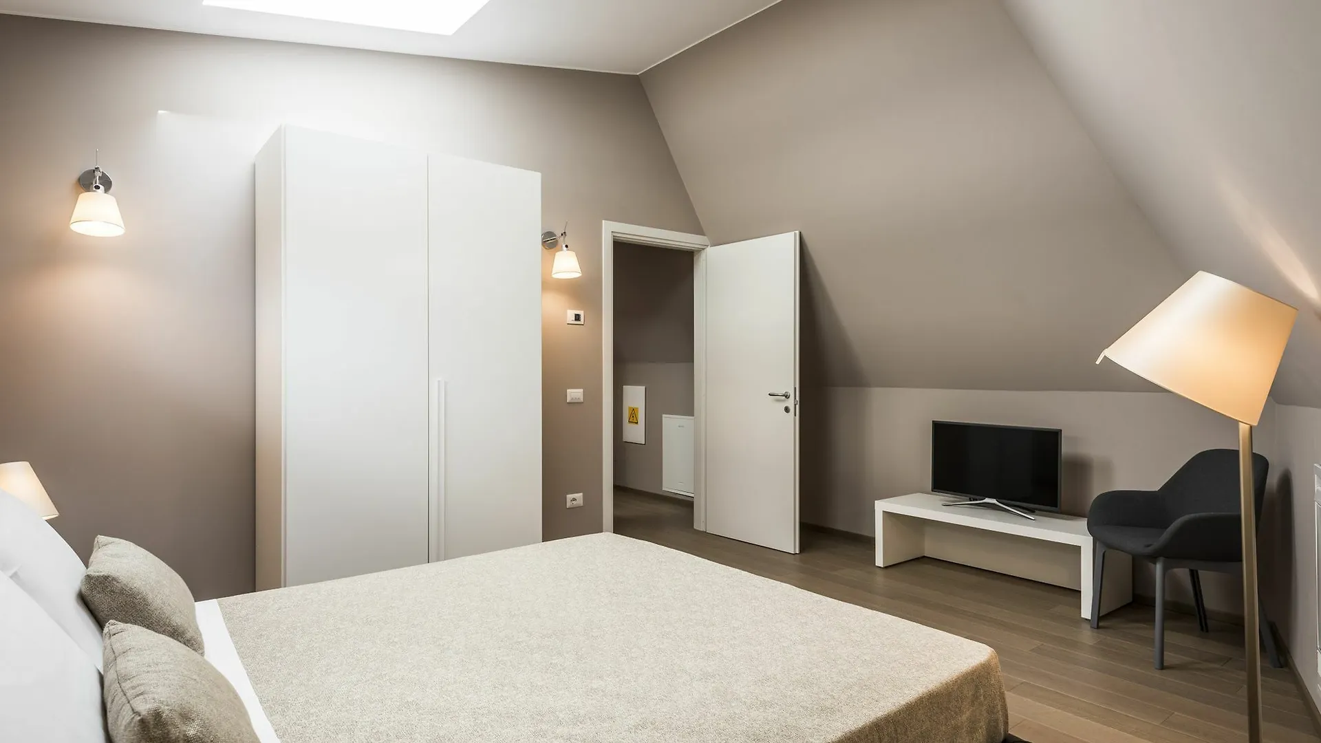 Myplace Corso Como 11 Apartments Milan